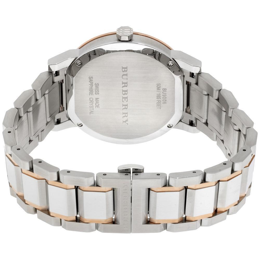 Burberry BU9006 Silbernes ZifferblattZwei-Ton-Edelstahl Unisex Uhr Burberry BU9006 Silbernes ZifferblattZwei-Ton-Edelstahl Unisex Uhr